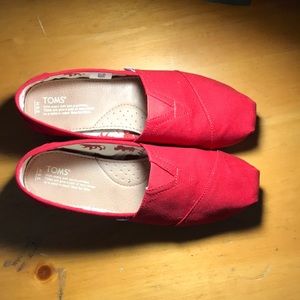 Classic Red Canvas Toms